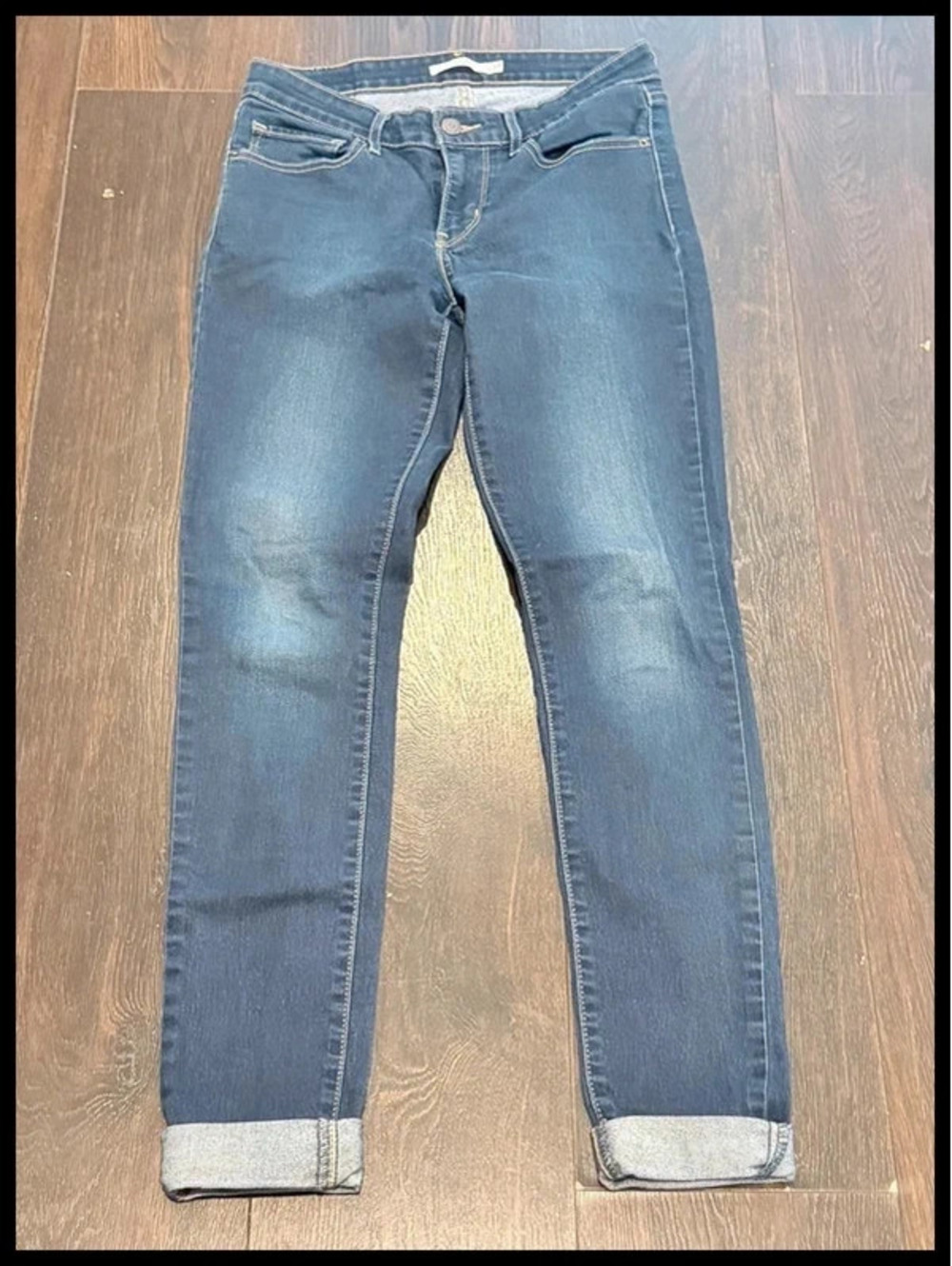 Levi’s 711 Skinny Jeans – Women’s Size 27x30 095